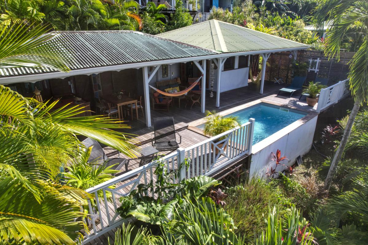 40.Location Villa piscine Deshaies Guadeloupe_Villa vue mer